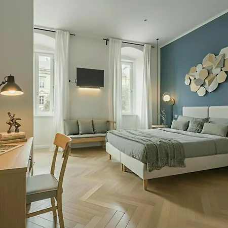 Convenient Tram With Wifi For 4-person Apartament Triest